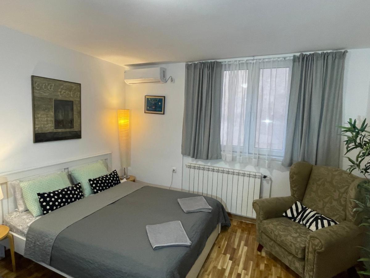 Appartement Axis Mundi à Belgrade Extérieur photo