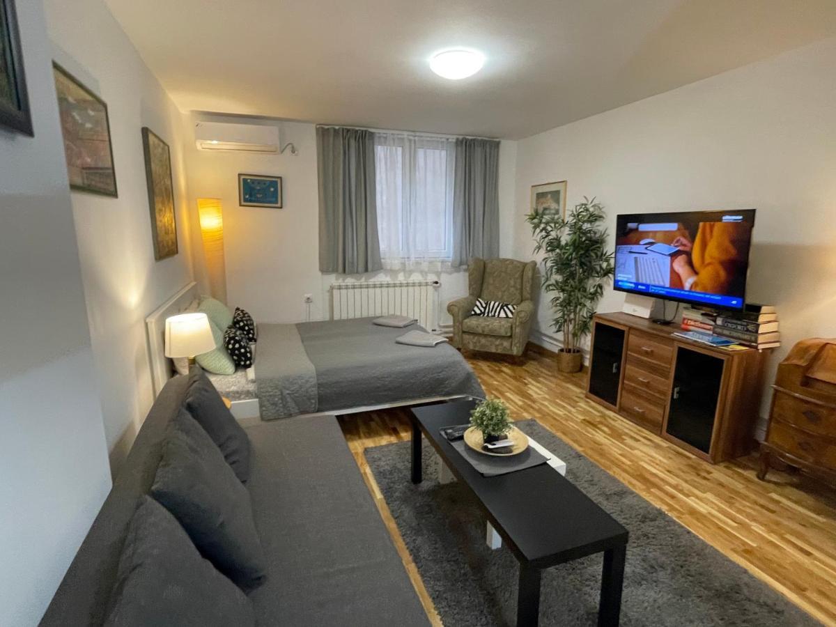 Appartement Axis Mundi à Belgrade Extérieur photo
